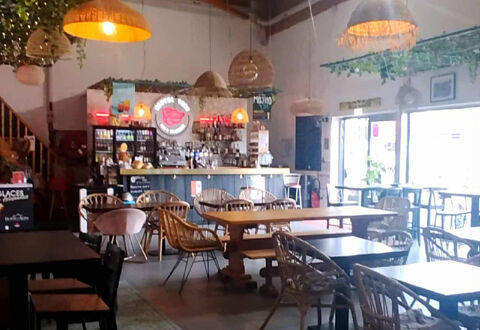   Fonds de commerce restaurant-bar – 160 m² + grande terrasse – 