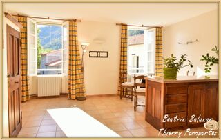  Propriété/château à vendre 5 pièces 158 m²