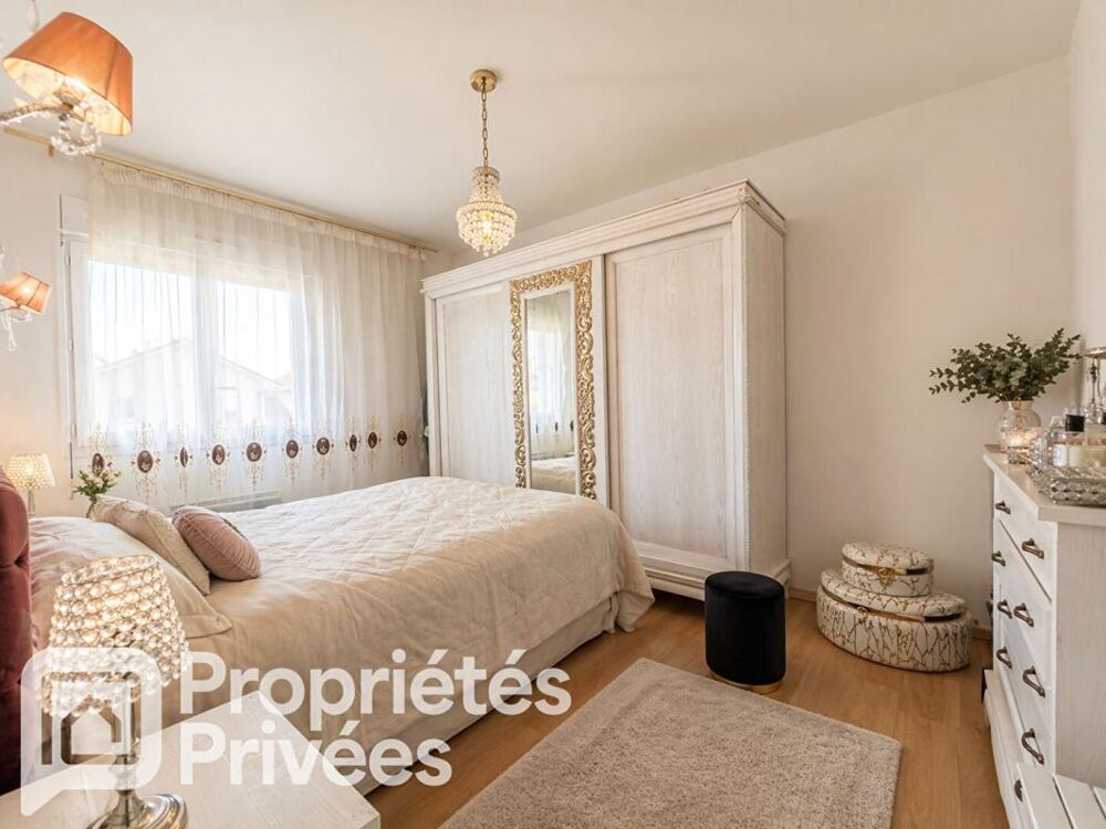 Vente Maison Maison Ornex 5 pièces sur 155m2 de terrain - Garage et place de parking Ornex