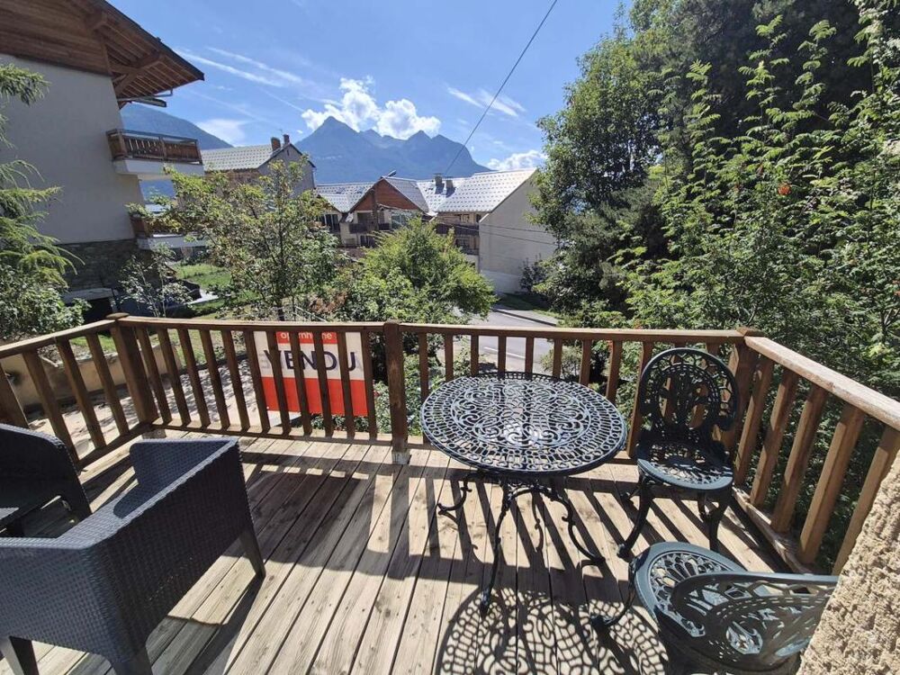 Vente Maison Maison à vendre 9 pièces  (05) Briancon