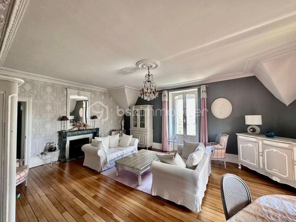 Magnifique Appartement en Duplex 3 chambres à Sens 5 minutes de la gare de Sens 1H direct pour Paris Bercy