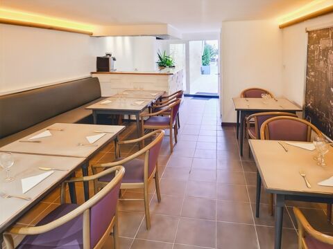 Murs et fonds de commerce &agrave; vendre CHAMPLITTE (70) Restaurant avec terrasse et logement 85000 70600 Champlitte