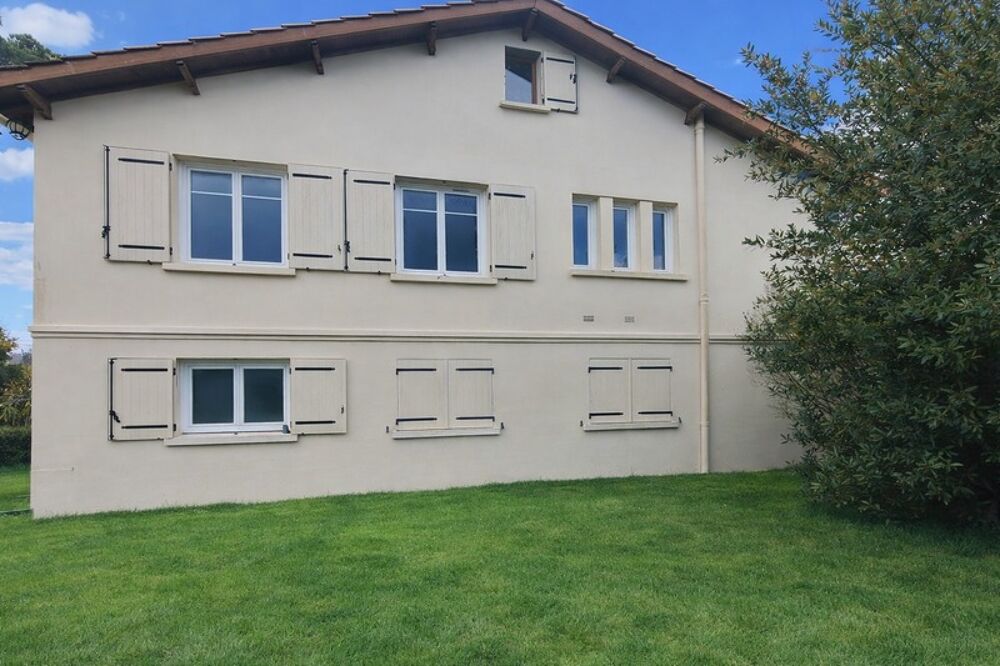 Maison à vendre 9 pièces PORT SAINTE FOY ET PONCHAPT (33)