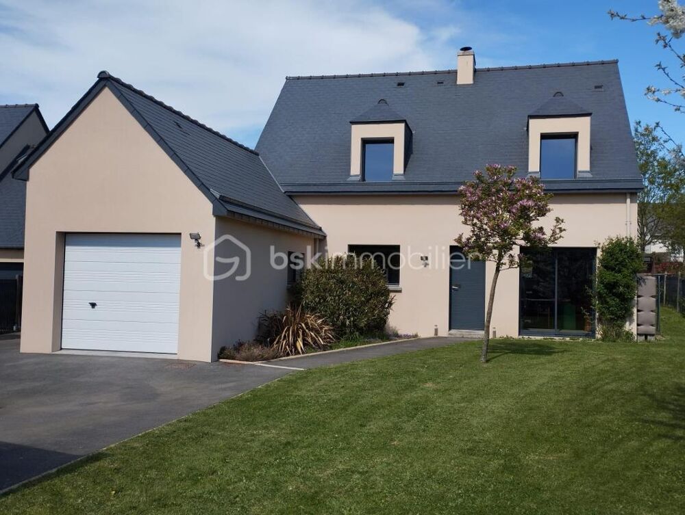 Maison T5 récente (2012)  4 chambres et confort énergétique (DPE C)