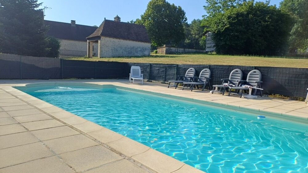 Propriete/Gites 6 hectares, Proche de THENON (24)