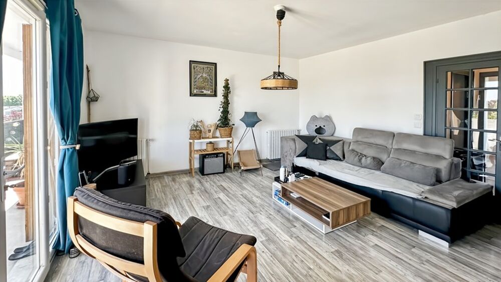 Vente Appartement Appartement à vendre T4 de 76 m² avec balcon, cave et parking - BERGERAC (24) Bergerac