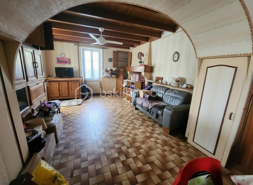 Maison de ville de 93 m² habitables, 3 pièces dont 2 chambres