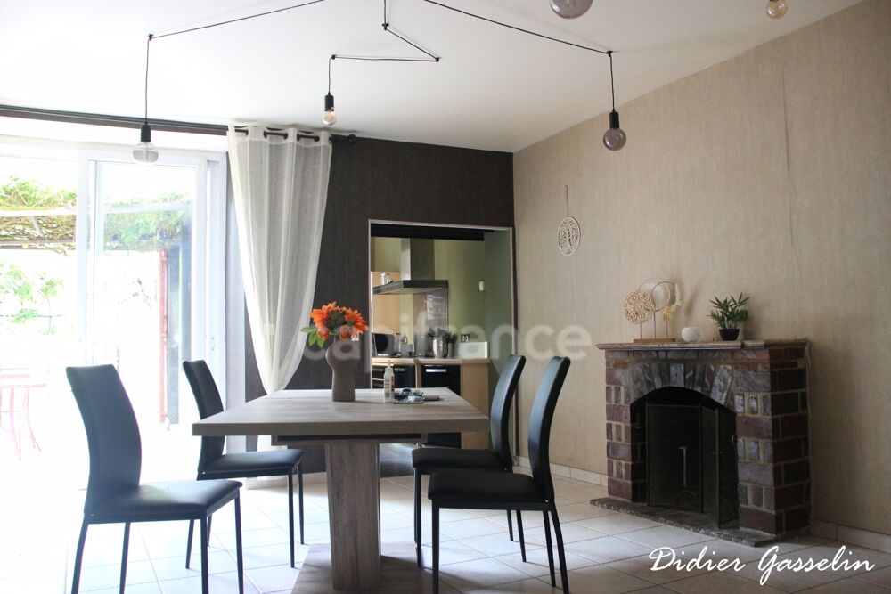 Vente Maison Maison à vendre 6 pièces  (28) Nogent le rotrou