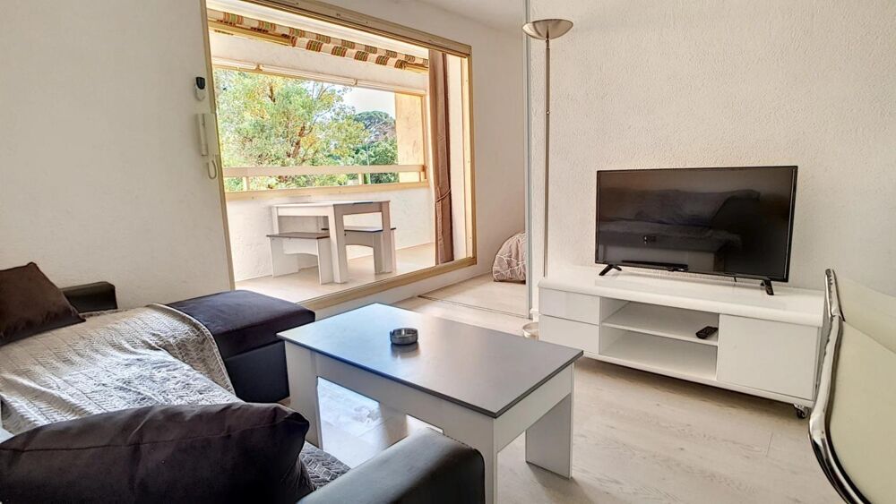 Location Appartement 2 pièces 25 m2 Location à l'année meublé Sainte maxime