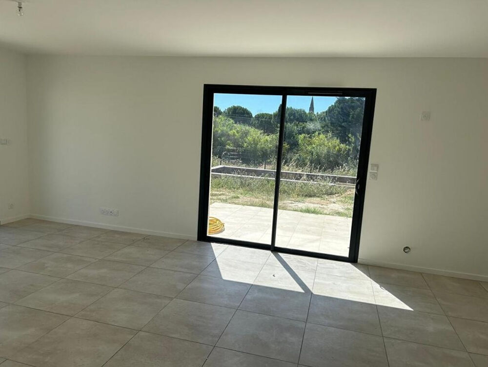 Villa 4 pièces de 96 m² avec garage et piscine sur 355 m² de terrain