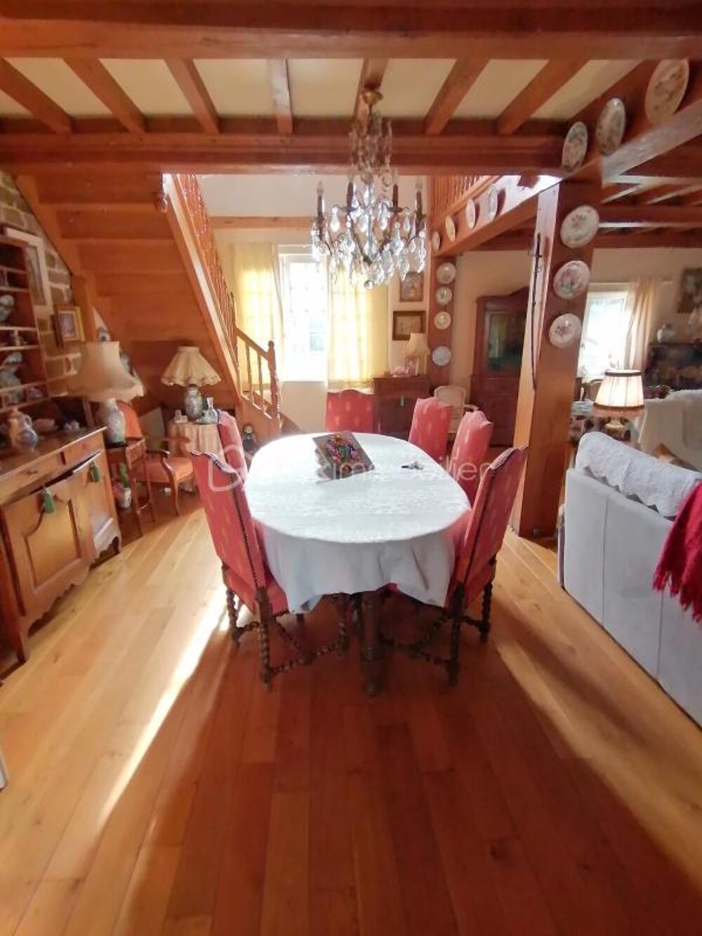 Maison familiale en pierre pleine de charme - Fort potentiel - Dépendance aménagée - Parc de 2000 m²