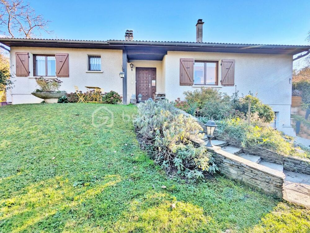 Maison familiale avec studio indépendant