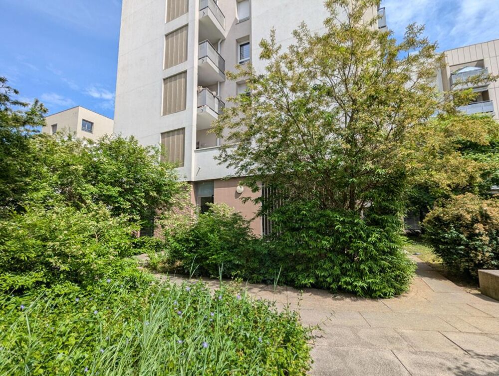 Appartement 3 pièces avec terrasse de 40 m² Saint-Priest