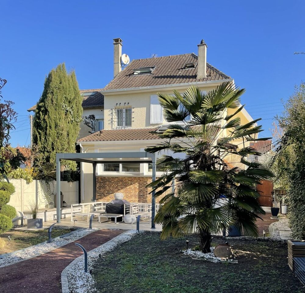 Maison 6 pièces 120 m² · à Saint Prix · 120 m² · 485 000 €