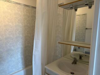  Appartement à louer 2 pièces 50 m²