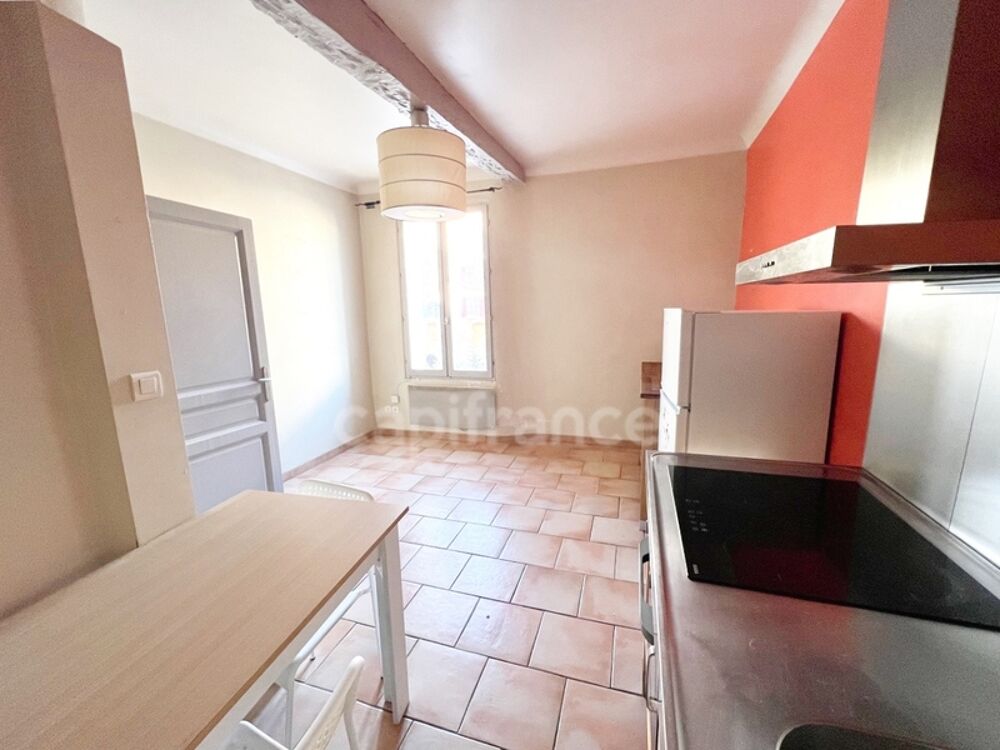 Vente Maison de ville 56 m² à vendre à Manosque  Coeur historique, 4 pièces, fort potentiel investissement