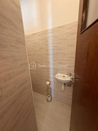  Immeuble � vendre 7 pi�ces 156 m�