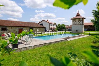  Maison � vendre 8 pi�ces 306 m�