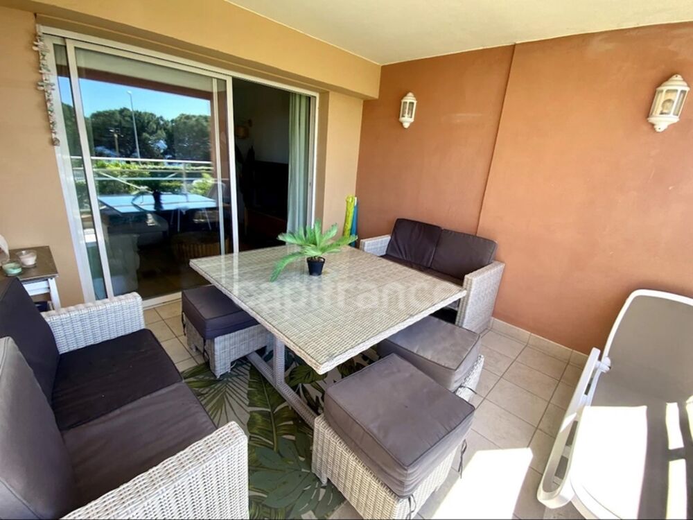 Vente Appartement AJACCIO (20), appartement T2, proche plage au sein d'une résidence standing, avec piscine et parking Ajaccio