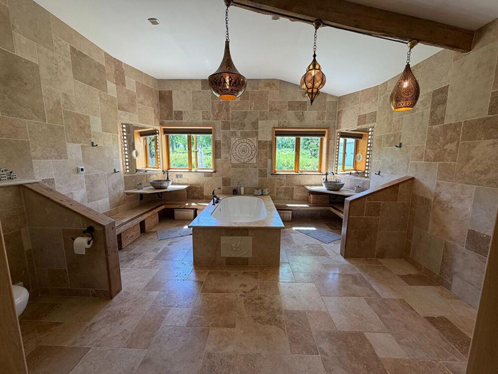 � vendre  Maison Beaumont-du-P�rigord (24440)