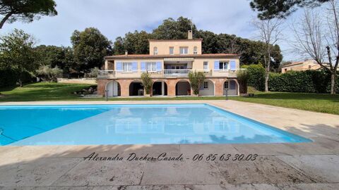  Maison familiale avec piscine Villa - 8 pice(s) - 247 m
