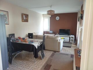 Appartement 4 pièces 84 m² · à Vierzon · 84 m² · 79 000 €