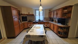  Maison � vendre 9 pi�ces 240 m�