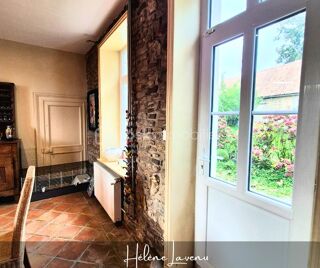  Propri�t�/ch�teau � vendre 12 pi�ces 271 m�