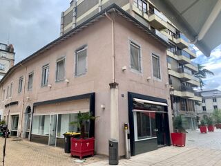  Immeuble  vendre 14 pices 300 m