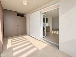 Vente Appartement Béziers – Appartement T3 récent avec terrasse et parking privatif Beziers
