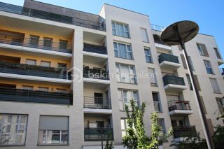 Vente Appartement 2 Pièces de Standing avec Balcon & Parking – Résidence Moderne à Créteil (Limite Maisons-Alfort) Creteil