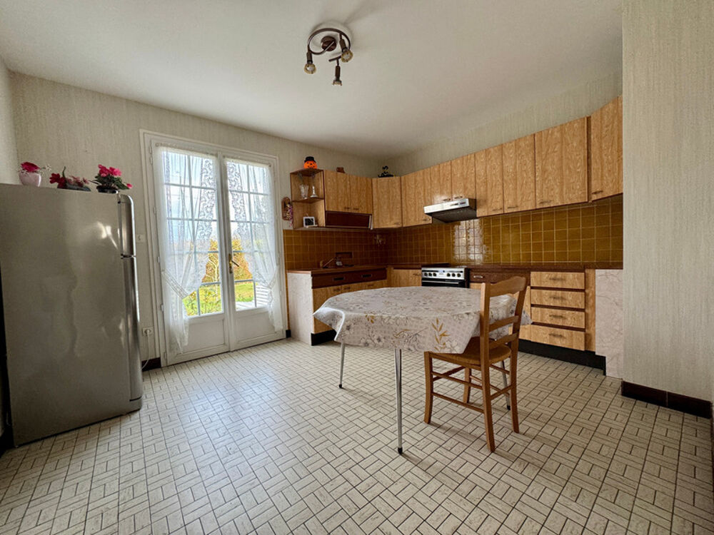 Vente Maison Maison sur sous-sol à vendre 7 pièces ECOUFLANT (49) 5 chambres Ecouflant