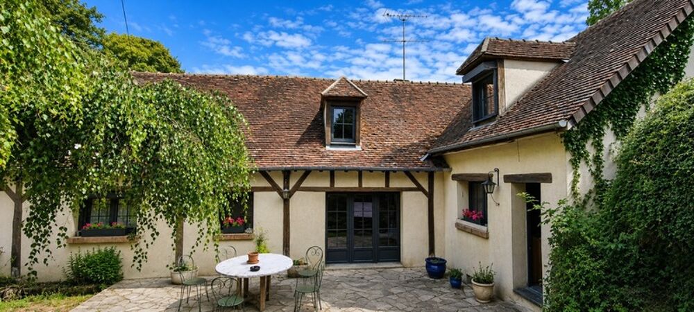 Élégante demeure de caractère avec piscine, dépendance et jardin paysager  Le Mesnil-Théribus (60240)