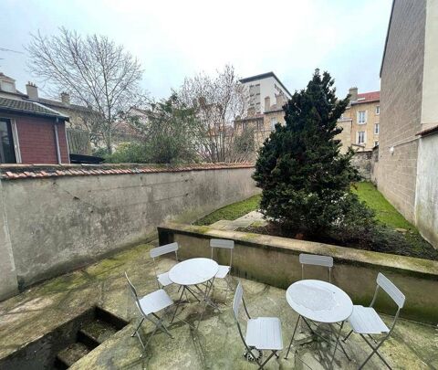  Appartement � louer 1 pi�ce 180 m�