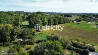  Terrain à vendre 588 m²