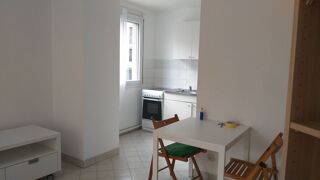 Appartement à louer 1 pièce 30 m²