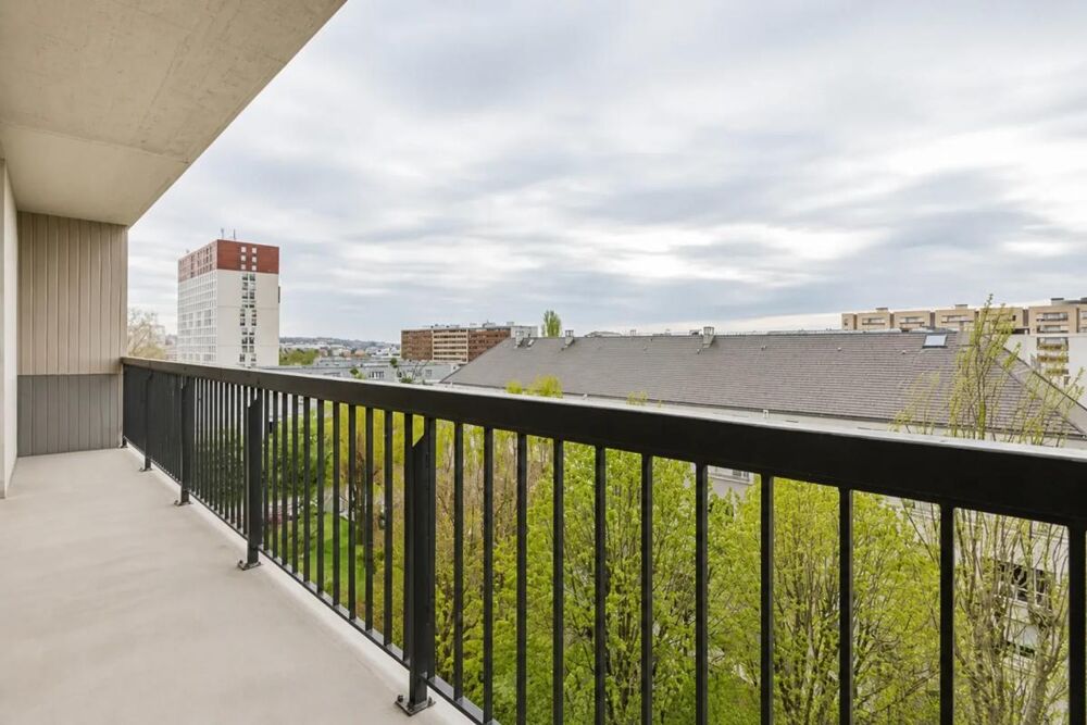 Spacieux 5 pièces avec balcon à Neuilly-sur-Marne