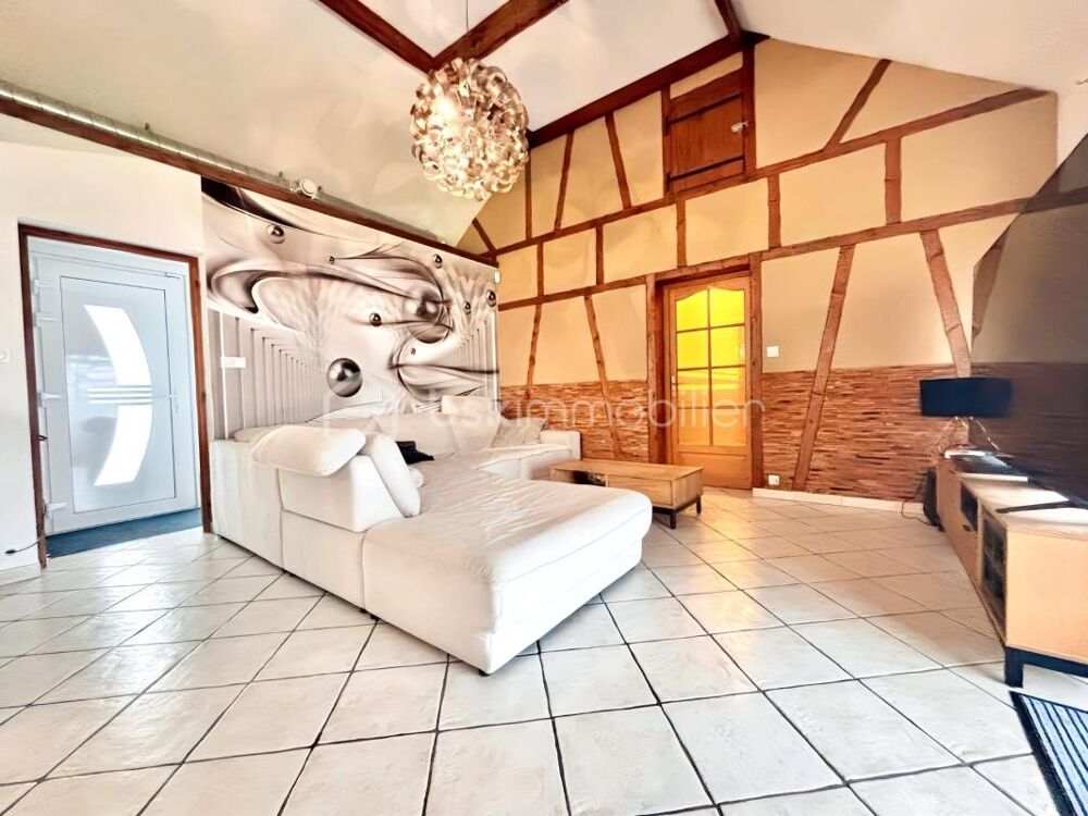 SUPERBE PLAIN PIED SEJOUR CUISINE 3 CHAMBRES JARDIN PISCINE