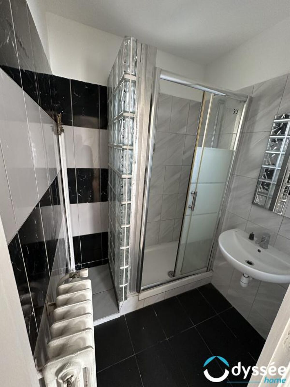 Vente Appartement Charmant studio de 27 m² avec terrasse offrant une vue imprenab Paris 15