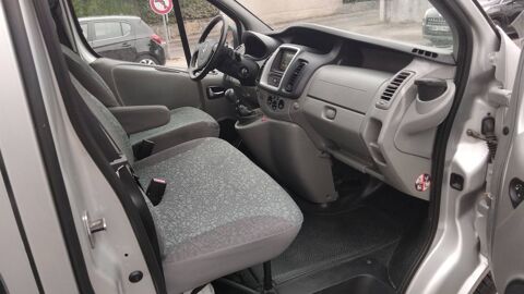 Trafic Passenger L2 H1 2.0 dCI 115 Expression 2013 occasion 38230 Pont De Cheruy