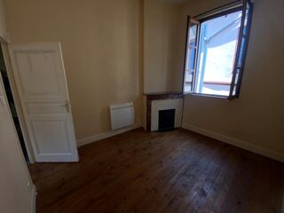  Appartement à louer 3 pièces 52 m²