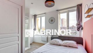  Maison à vendre 15 + pièces 275 m²