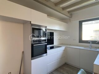  Maison � vendre 9 pi�ces 220 m�