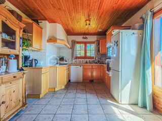  Chalet � vendre 7 pi�ces 150 m� Moye
