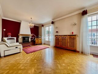  Maison � vendre 7 pi�ces 214 m�