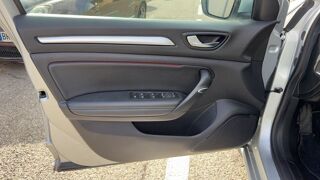 M&eacute;gane IV 1.5 BLUE DCI 115.0 Intens - Automatique 2021 occasion 13120 Gardanne