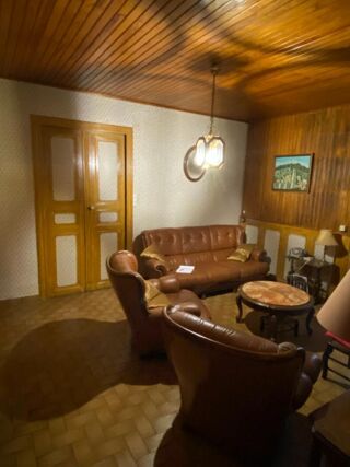  Maison  vendre 13 pices 250 m