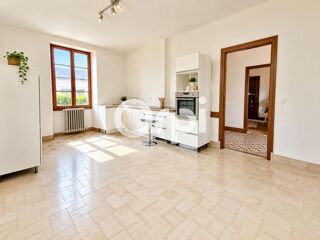  Maison à louer 6 pièces 161 m²