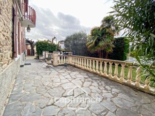  Maison � vendre 8 pi�ces 229 m�