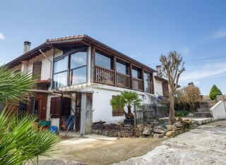  Maison à vendre 10 pièces 230 m²